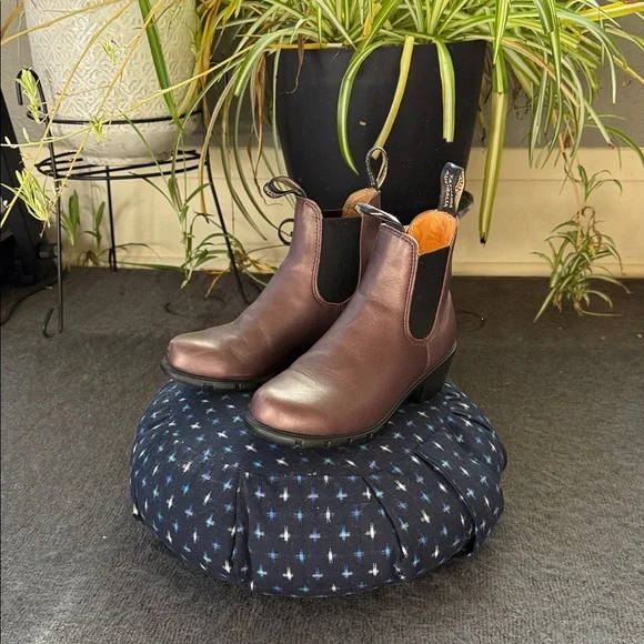 Blundstone Brown Metallic Leather Ankle Boots - Picture 1 of 10